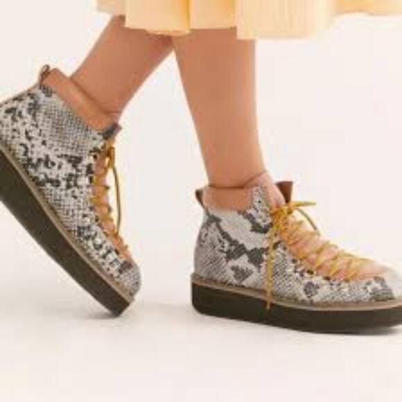 Free People Durango snake snakeskin leather hiker boots platform - Picture 1 of 11